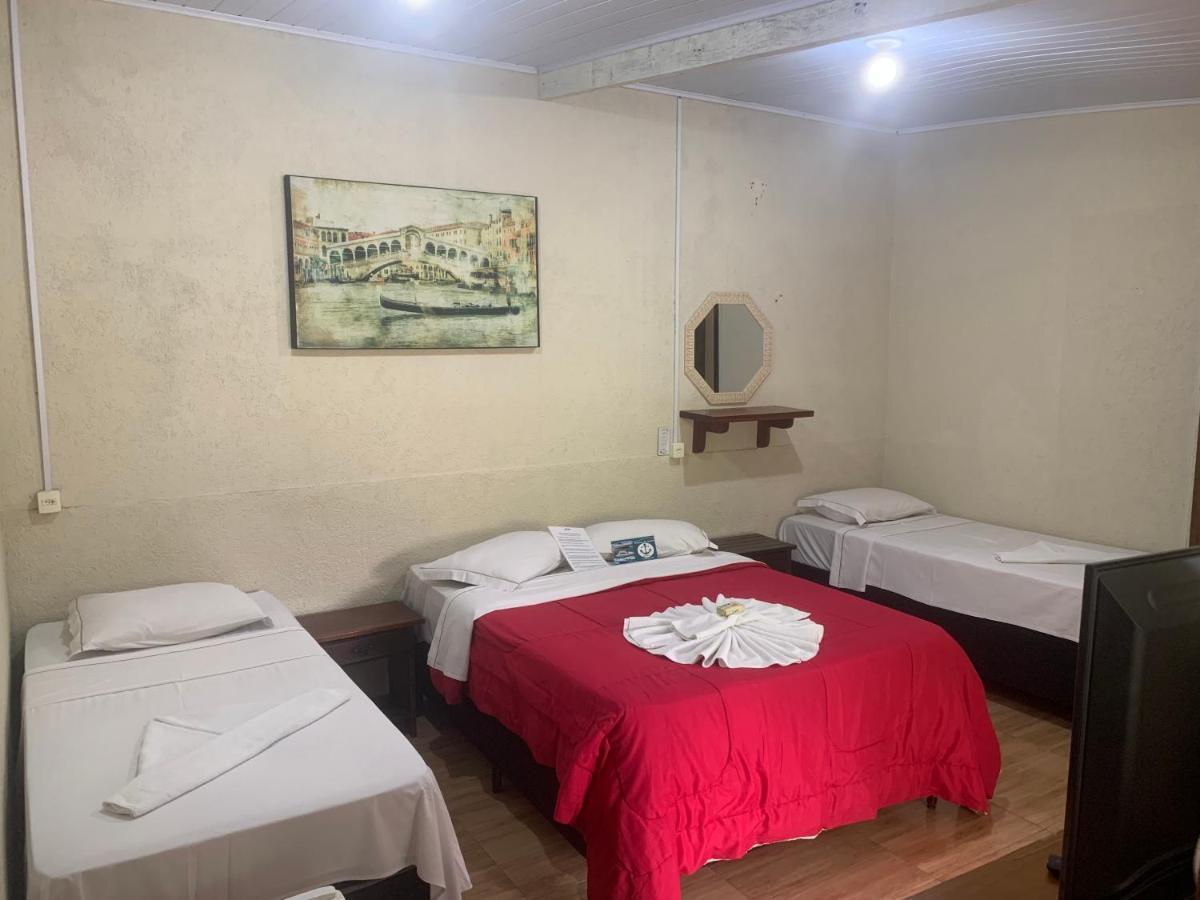Beira Mar Hotel Ubatuba Bilik gambar